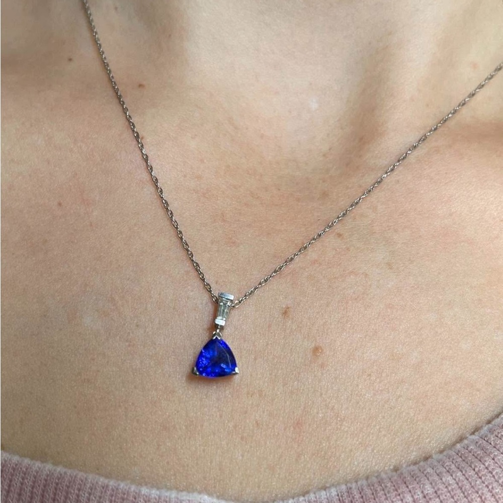 Tanzanite and diamond Necklace